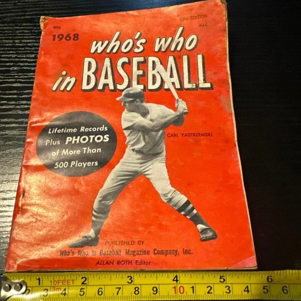 1968 Who's Who in‎ Baseball Carl Yastrzemski Cover 53rd Edition